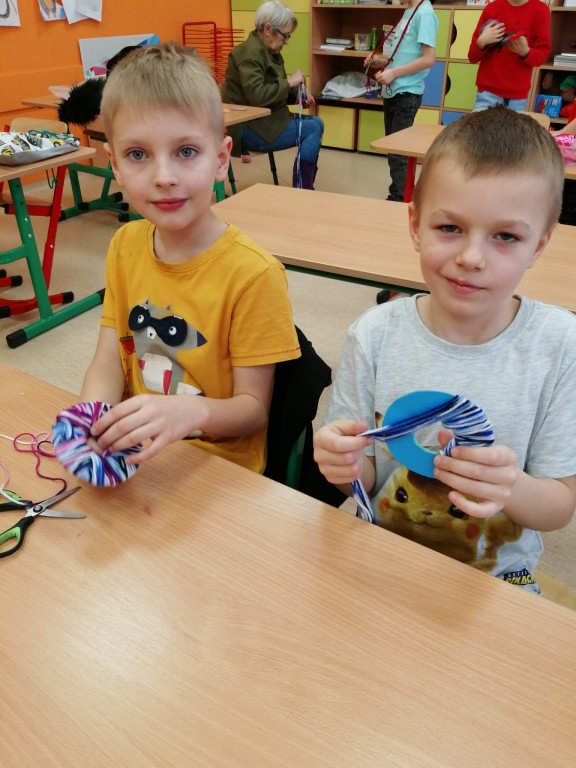 Zdjęcie przedstawia kadr z projektu edukacyjnego :