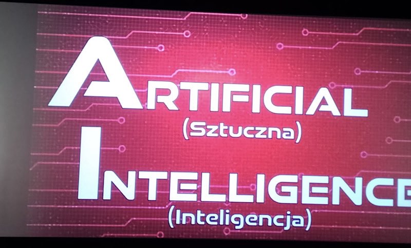 Kadr z seansu o sztucznej inteligencji.