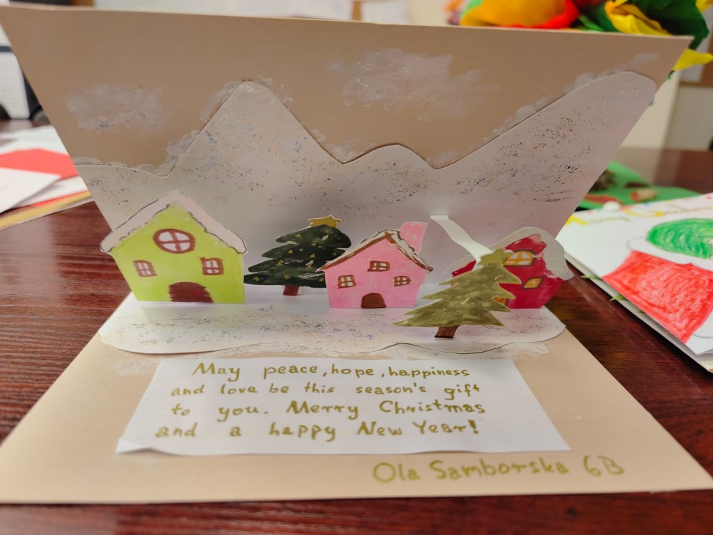 Uczniowie klas 1-8 w akcji – kartki i listy do Mikołaja po angielsku