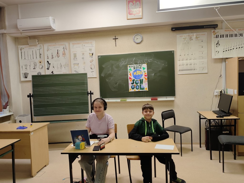 Angielski w praktyce. School radio. Udzielanie rad w dialogach. kl. 6a