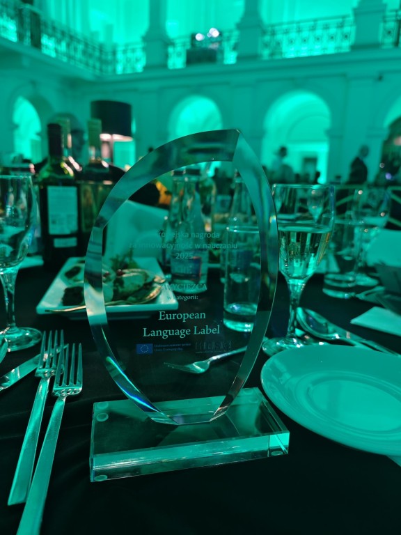 Gala FRSE - wręczenie nagrody EITA 2025 dla SP36 w Rybniku na gali w Warszawie