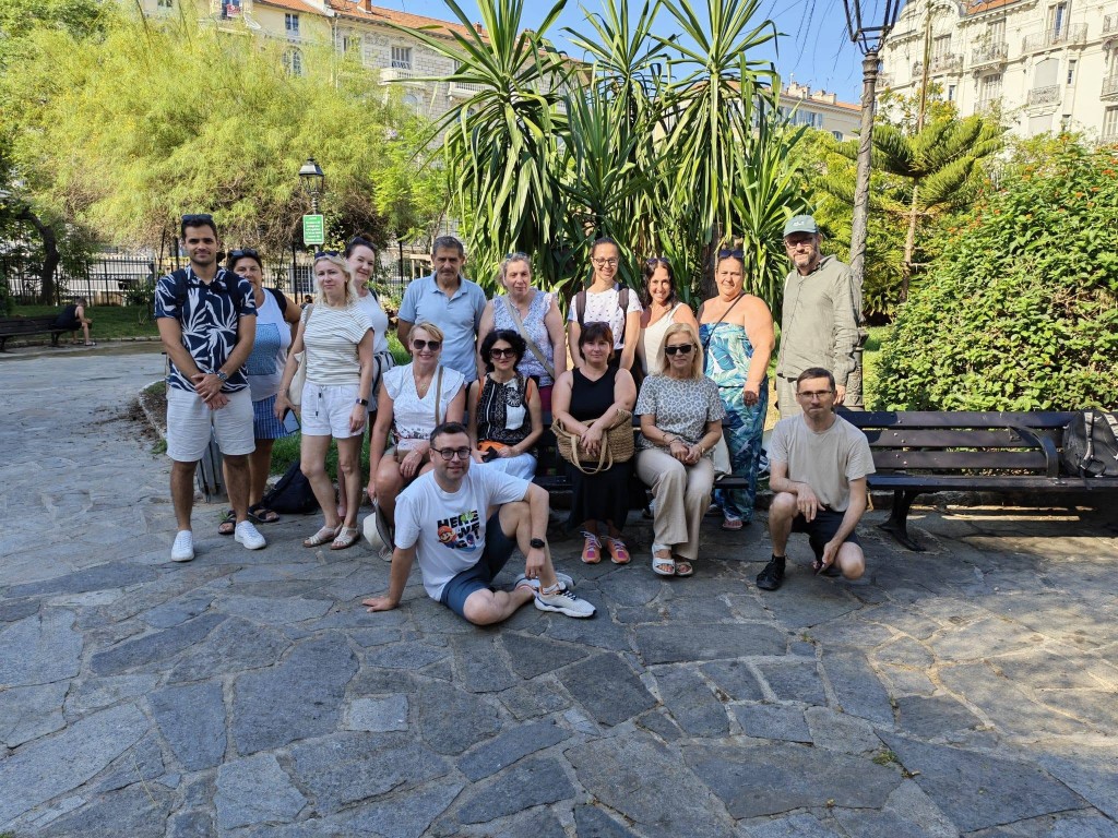 ICT and Outdoor Teaching and Learning. Szkolenie Erasmus+ w Nicei. Poznawanie nowoczesnych technologii wspierających edukację. Nauka w terenie.
