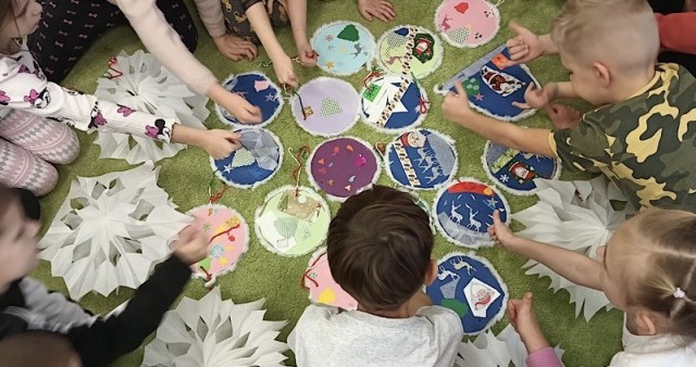 Kadr z warsztatów organizowanych przez Centrum Edukacji Regionalnej.