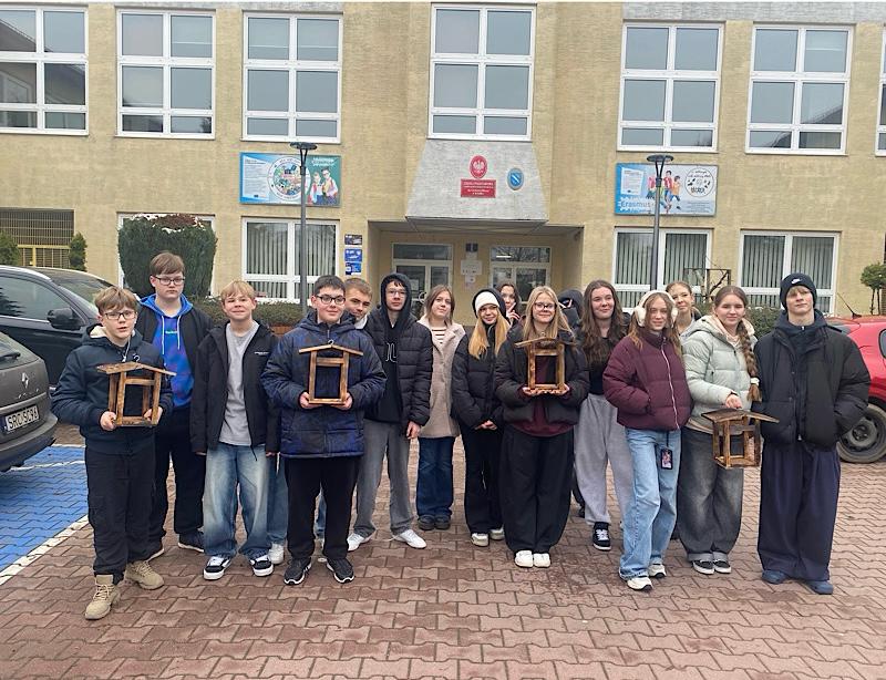 Dobro wraca – warsztaty tworzenia karmników dla ptaków w programie Erasmus+